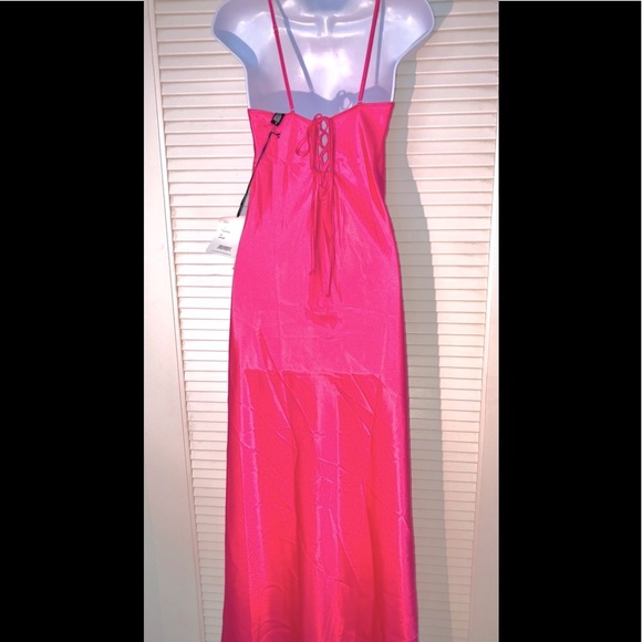 iCollection Other - NWT LUXURIOUS FULL-LENGTH SATIN GOWN LACE-UP SZ SM